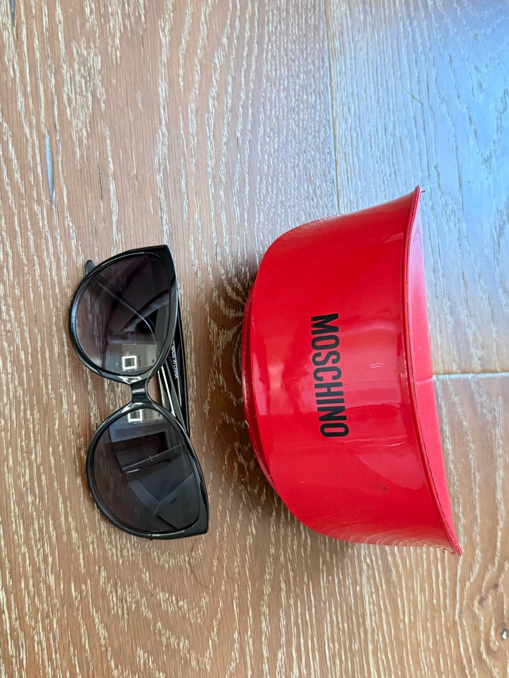 Moschino Sunglasses